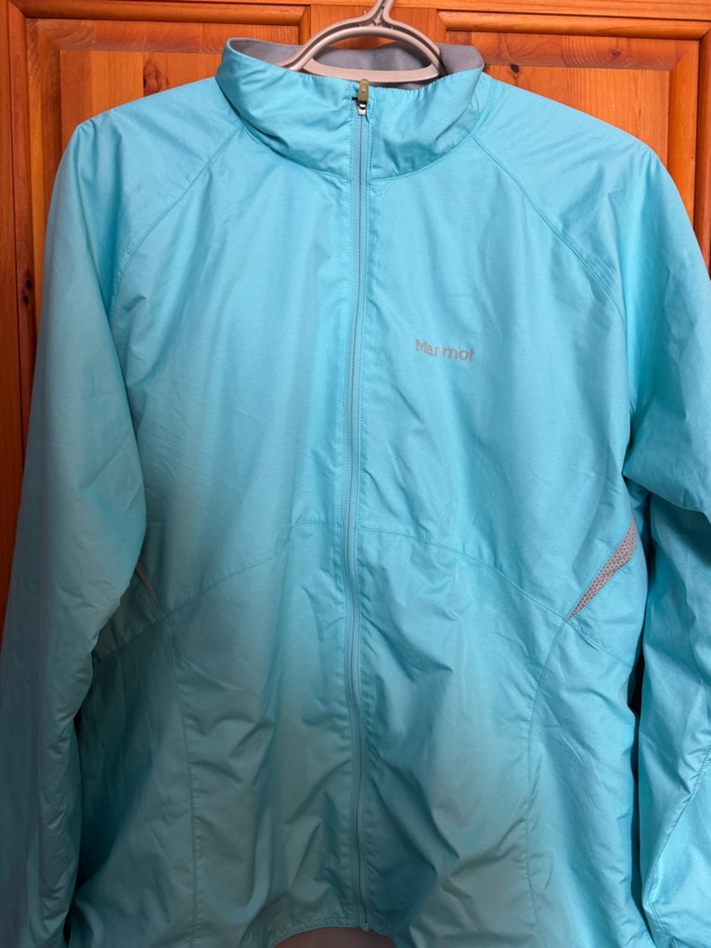 Marmot women’s XL lightweight jacket